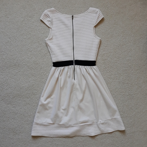 Cream Fit and Flare Dress - Picture 3 of 4